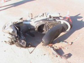 В Фокинском районе автомобиль столкнулся со скутером