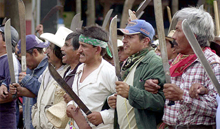 В Гватемале заживо сожгли убийцу детей В Гватемале заживо сожгли убийцу детей