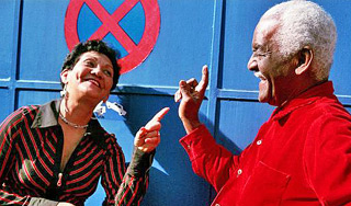 Певицу из Кубы закрыли в аэропорту Брюсселя Певицу из Кубы закрыли в аэропорту Брюсселя