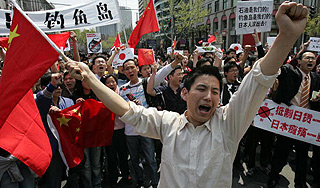 Китайцы хотят воевать с Японией Китайцы хотят воевать с Японией