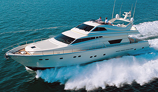 Яхта с россиянами затонула у берегов Египта Яхта с россиянами затонула у берегов Египта