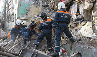 Взрыв обрушил жилой дом под Ярославлем Взрыв обрушил жилой дом под Ярославлем