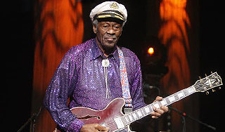 Из дома Чака Берри украли гитару и забор Из дома Чака Берри украли гитару и забор