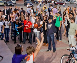 Молодежь публично заявила о своих правах