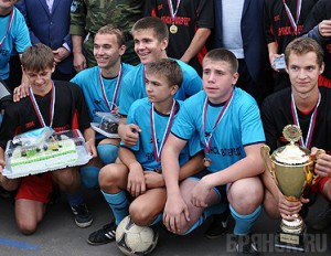 100-летие Бежицкого футбола отметили большим турниром