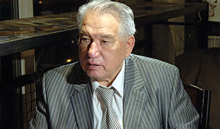 Найден неизданный роман Чингиза Айтматова Найден неизданный роман Чингиза Айтматова