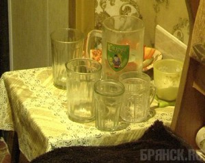 В квартире Брянска обнаружили подпольную рюмочную