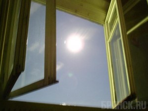 14-летняя лицеистка выбросилась из окна общежития