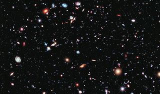 Hubble зафиксировал древнейшие галактики Hubble зафиксировал древнейшие галактики