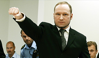 Брейвик хочет нарядиться рыцарем Брейвик хочет нарядиться рыцарем