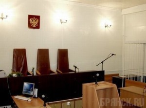 Мужчину ждет суд за кровавую потасовку в поезде
