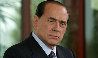 Берлускони продает виллу за 450 млн евро Берлускони продает виллу за 450 млн евро