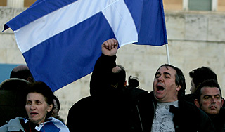 От Греции требуют туже "затянуть пояса" От Греции требуют туже "затянуть пояса"