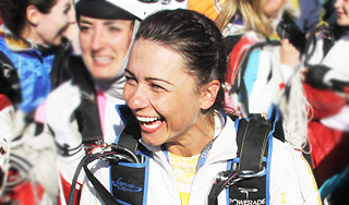 Скончалась разбившаяся в США парашютистка Скончалась разбившаяся в США парашютистка