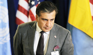 Саакашвили уходит в оппозицию Саакашвили уходит в оппозицию