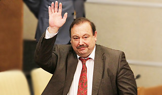 Мандат Гудкова достался Тарнавскому Мандат Гудкова достался Тарнавскому
