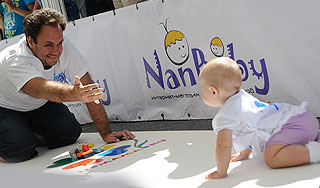 Норвежским отцам разрешили уходить в декрет Норвежским отцам разрешили уходить в декрет