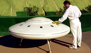 США рассекретили летающую тарелку США рассекретили летающую тарелку