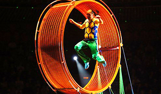 В Москве разбился известный циркач В Москве разбился известный циркач