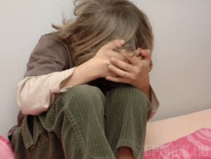 Отправили за решетку женщину, избивавшую трехлетнего сына