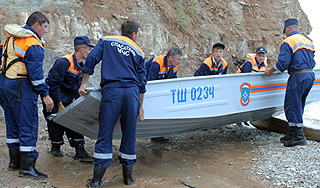 На Амуре затонул катер с тремя полицейскими На Амуре затонул катер с тремя полицейскими