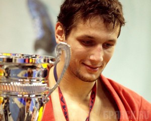 Самбист Артем Осипенко победил на турнире в Хабаровске