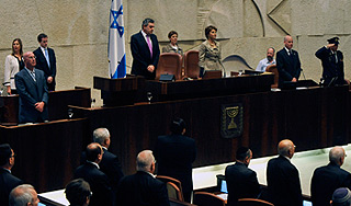 Парламент Израиля самораспустился Парламент Израиля самораспустился