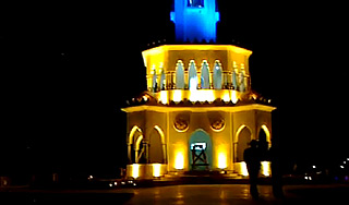 Фонтан с чачей открылся в Батуми Фонтан с чачей открылся в Батуми