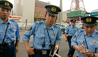 В Японии молодой человек устроил резню В Японии молодой человек устроил резню