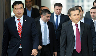 В "Грузинской мечте" игнорируют Саакашвили В "Грузинской мечте" игнорируют Саакашвили