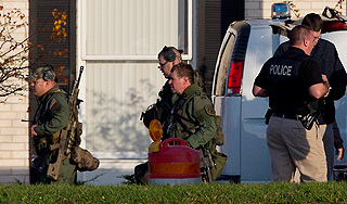 Американец устроил стрельбу в спа-салоне Американец устроил стрельбу в спа-салоне