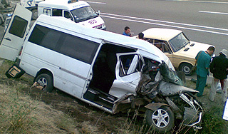 Пять человек погибли в ДТП в Приморье Пять человек погибли в ДТП в Приморье