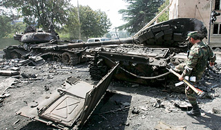 Иванишвили: Войну 08.08.08 начал Саакашвили Иванишвили: Войну 08.08.08 начал Саакашвили