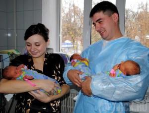 В семье Бондаренко родились сразу три дочери