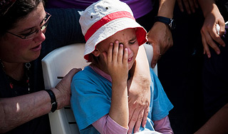 Детям вместо мультика показали хоррор Детям вместо мультика показали хоррор