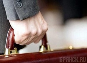 Еще два брянских чиновника лишились работы