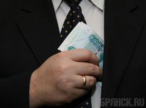 Руководителя Жирятинского района наказали рублем