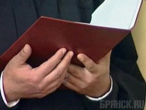 Двух братьев наказали за изнасилование