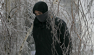 Ледяной дождь вновь обрушился на Москву Ледяной дождь вновь обрушился на Москву