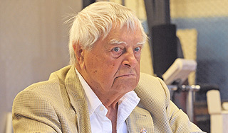 Юрий Любимов вышел из комы Юрий Любимов вышел из комы