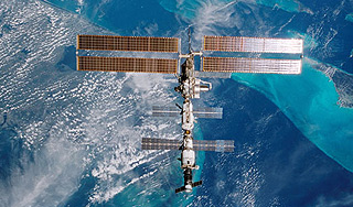 Второй быстрый грузовик пристыковался к МКС Второй быстрый грузовик пристыковался к МКС