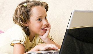 Россияне требуют запрета трех тысяч сайтов Россияне требуют запрета трех тысяч сайтов