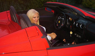 ��������� ������ Ferrari � Porsche