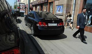 Штраф за езду по обочине увеличат вдвое Штраф за езду по обочине увеличат вдвое