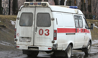 Девочка пролетела десять этажей и выжила Девочка пролетела десять этажей и выжила