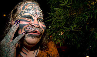 "Человек-кот" загадочно покончил с собой "Человек-кот" загадочно покончил с собой