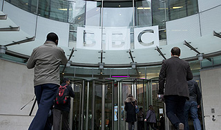 Ведущий ВВС обвинен в растлении малолетних Ведущий ВВС обвинен в растлении малолетних