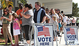 Беременная сбила мужа за отказ голосовать Беременная сбила мужа за отказ голосовать