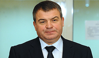 Новое назначение Сердюкова опровергли Новое назначение Сердюкова опровергли