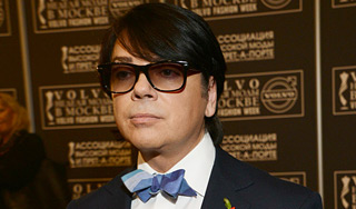 Юдашкин открестился от военной формы Юдашкин открестился от военной формы